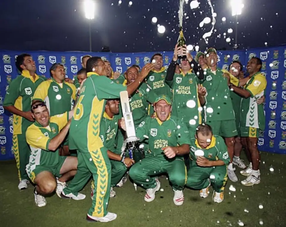 2006 Australia vs. South Africa, 5th ODI (Johannesburg)